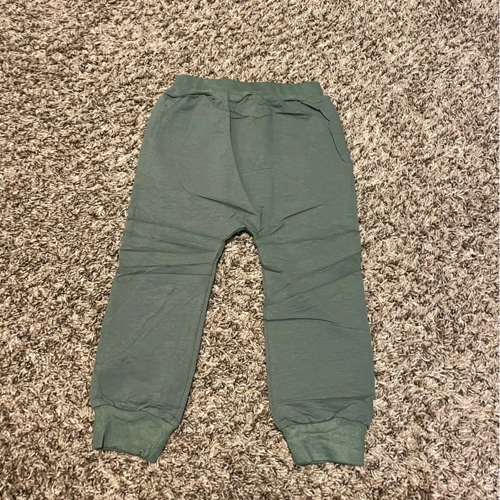 💛 NEW Toddler Tractor Sweat Set